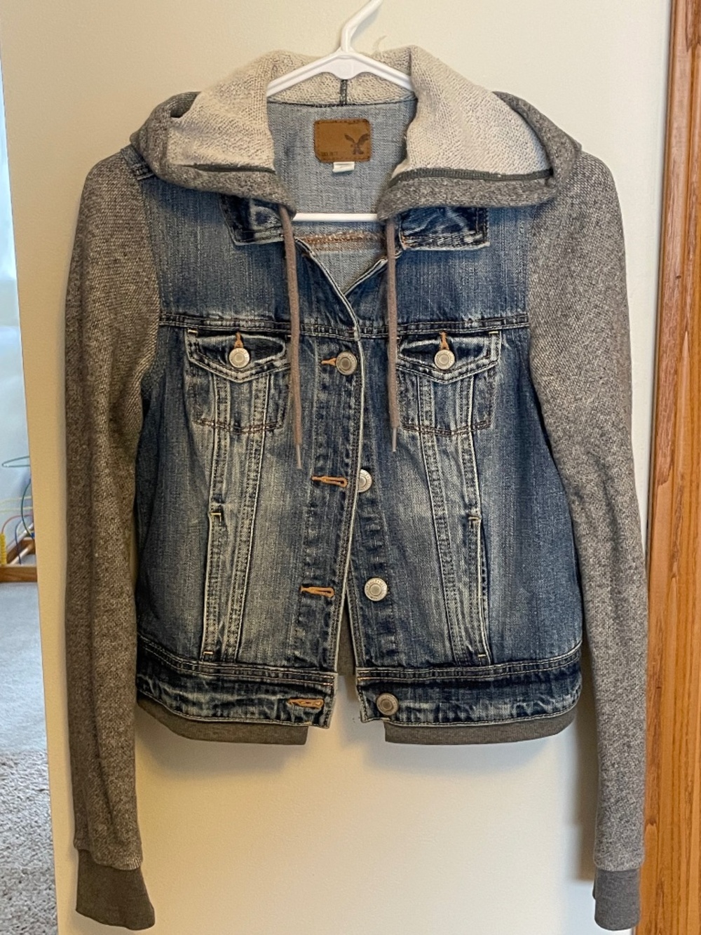 Cute Denim American Eagle Jacket, Size Small, Excellent Condition